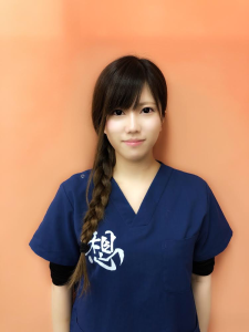 中芝理佐子