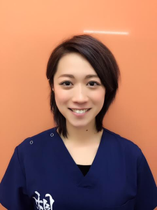 山添 エリ佐